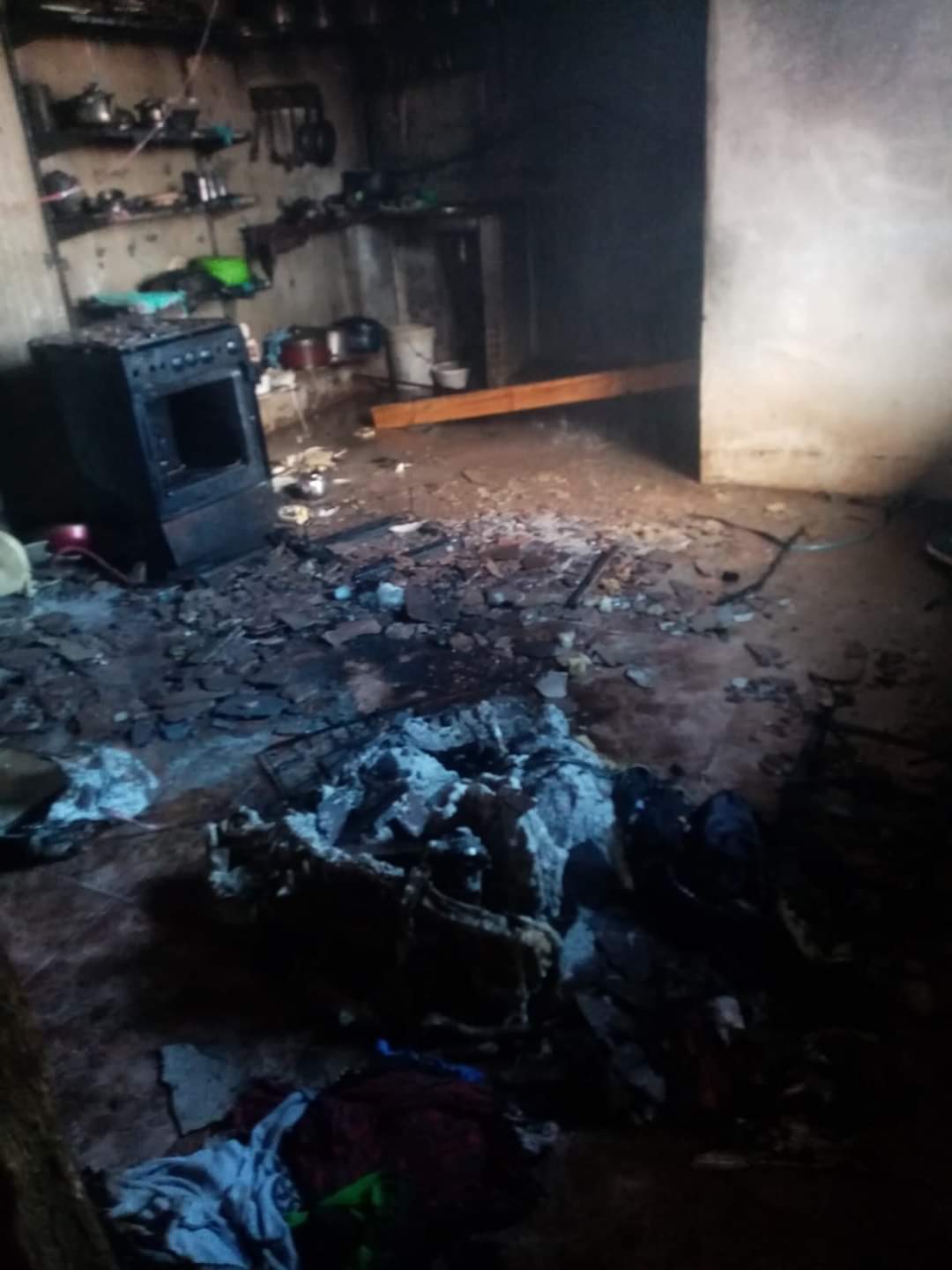وفاة فتاة اثر حريق داخل شقة في مبنى سكني في يونين - بعلبك