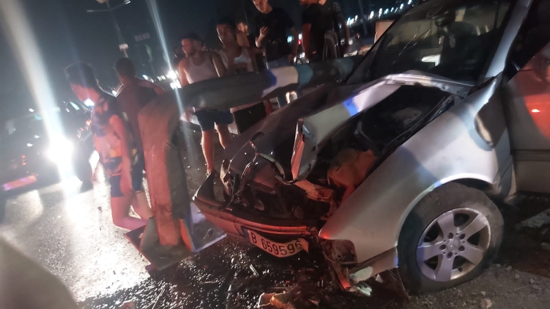 عاجل بالصور: حادث سير كبير على طريق الخيم البحرية في مدينة صور