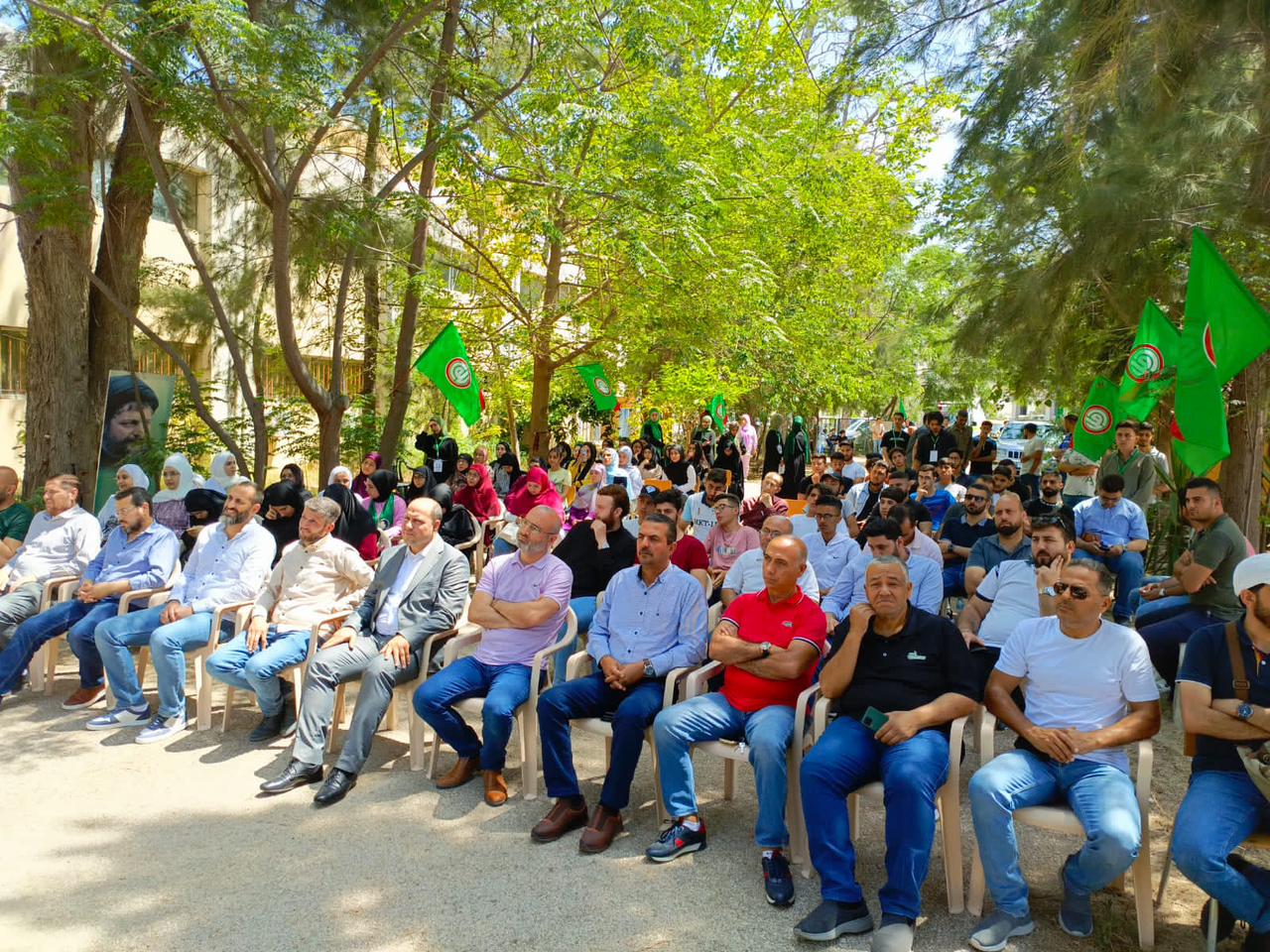 احتفال عيد المقاwمة والتحرير في الجامعة اللبنانية فرع صور