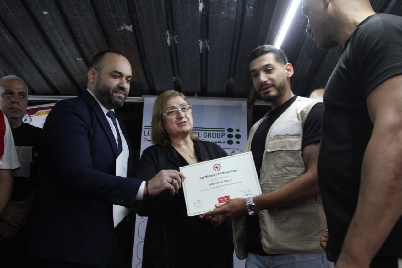 هيئة الخدمات الطبية للإسعاف والإغاثة أقامت حفل تخريج دفعة من متطوعين مجموعة ل بيروت الإجتماعية