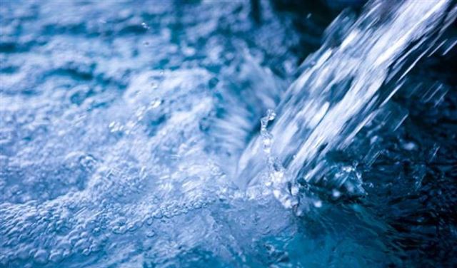 بالاسماء: وزارة الصناعة تقفل 15 مؤسّسة لتعبئة المياه 2019 -	تشرين الثاني -	20