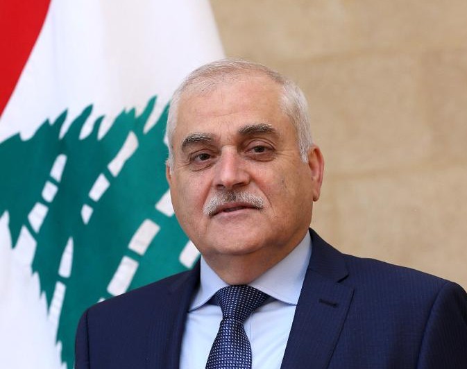 ⚠‏وزير الصحة جميل جبق: الشعب اللبناني سيتبلغ تخفيض سعر الدواء بين 25 و 30 بالمئة منذ الغد   -وزير الصحة جميل جبق   :