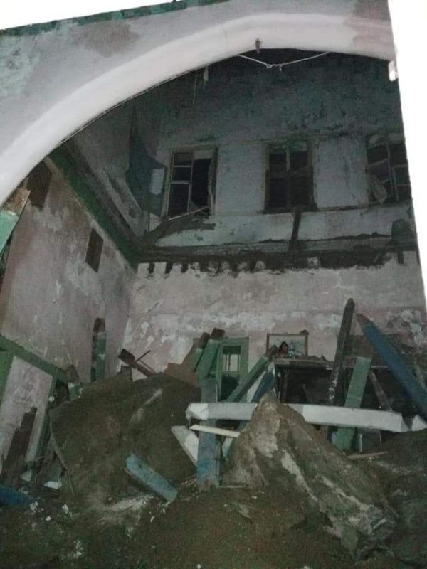 انهيار مبنى قديم من طابقين في منطقة الميناء شمال لبنان ومعلومات عن سقوط جريحين 