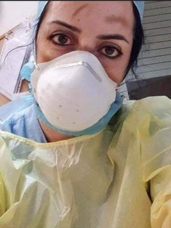 أطباء إيطاليون ينشرون صورهم بعد ساعات طويلة من العمل  جراء تفشي ⁧‫كورونا