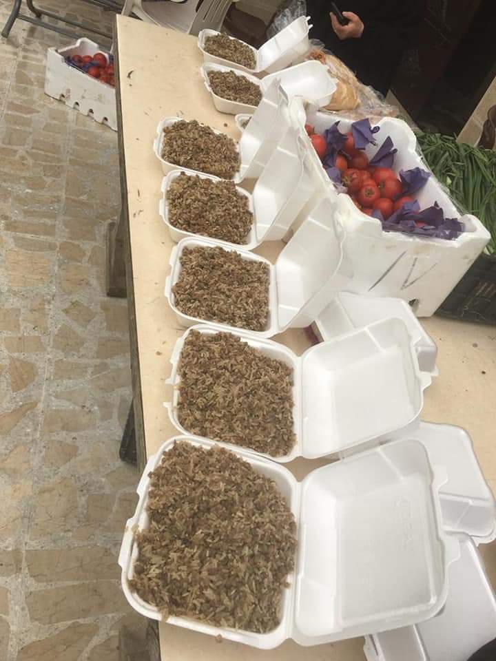 توزيع 100 وجبة غذائية على الفقراء والمحتاجين في بلدة معركة من قبل جمعية تكافل