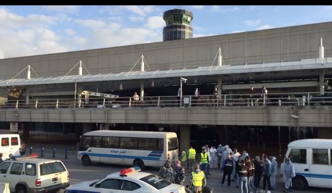 عاجل//استنفار في مطار بيروت استعدادا لاستقبال المغتربين القادمين  من باريس(فيديو)