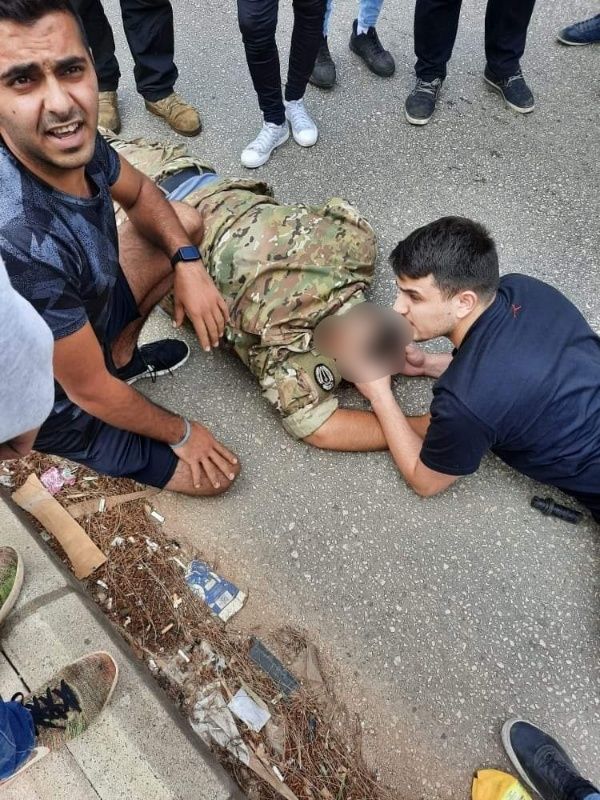 إصابة عسكري في الجيش على طريق العين وفرار الجاني..*