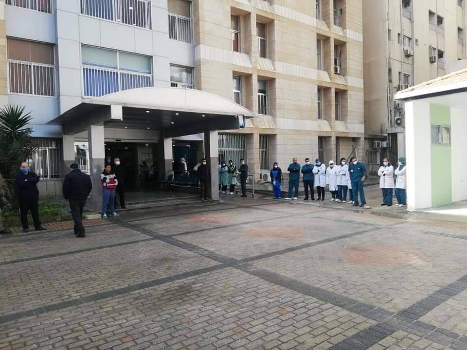 مالك  مستشفى جبل عامل يودّعها الوداع الأخير بعد أن أودى كورونا بحياته..