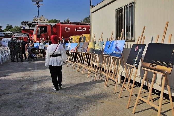 معرضُ صورٍ فوتوغرافية أحاط بالنُّصب التذكاري لشهداء فوج إطفاء بيروت في الكرنتين