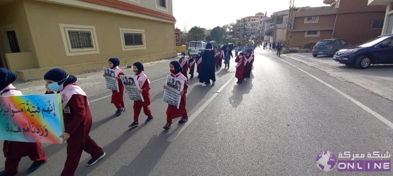 بالصور:في يوم الوفاء للقادة الش☀️داء،  كشافة الرسالة الاسلامية/ الفوج الحسيني الاول تحيي ذكرى تفجير حسينية بلدة معركة بمسيرة كشفية في البلدة.