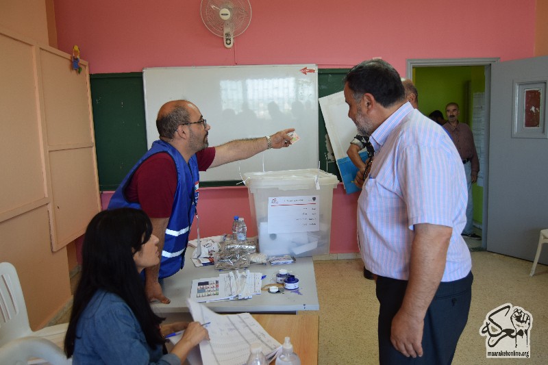 بالصور/ لقطات من أجواء الإنتخابات في بلدة معركة