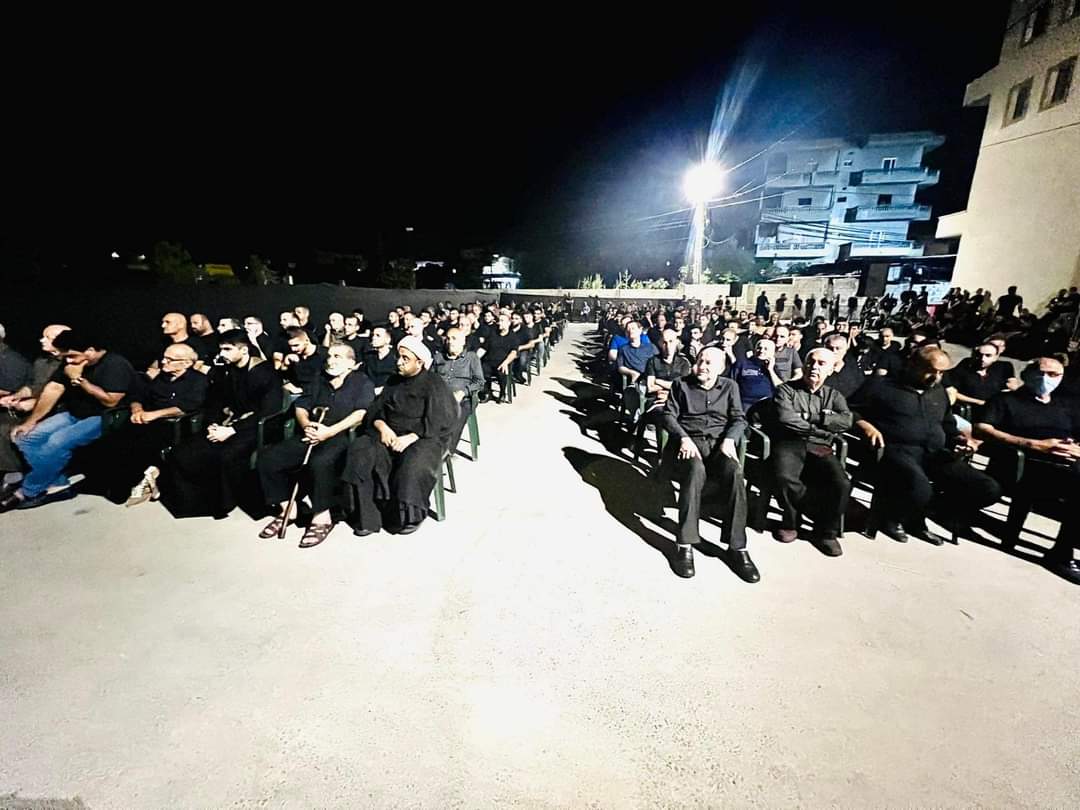 أحيت حركة أمل ولجنة عاشوراء معركه الليلة الاولى من محرم مجمع الامام الحسين(ع)