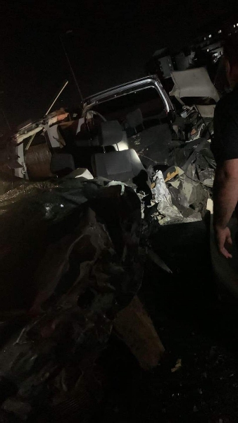 بالصور:عدد من الضحايا والجرحى بحادث سير مروع على طريق تعنايل..