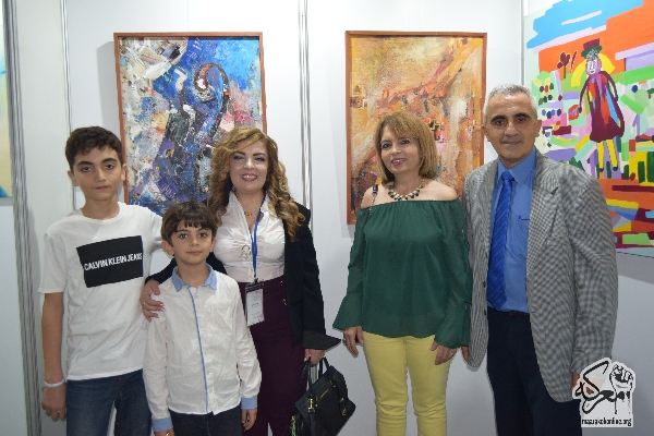 بالصور:معرض الفن العربي يضيء ليالي بيروت 