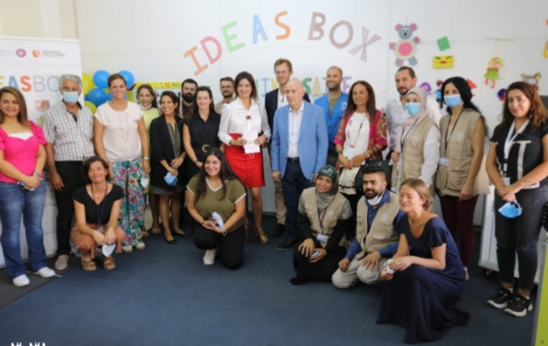 عامل ومكتبات بلا حدود يحتفلان بالسنوية الأولى لإطلاق صندوق الأفكار