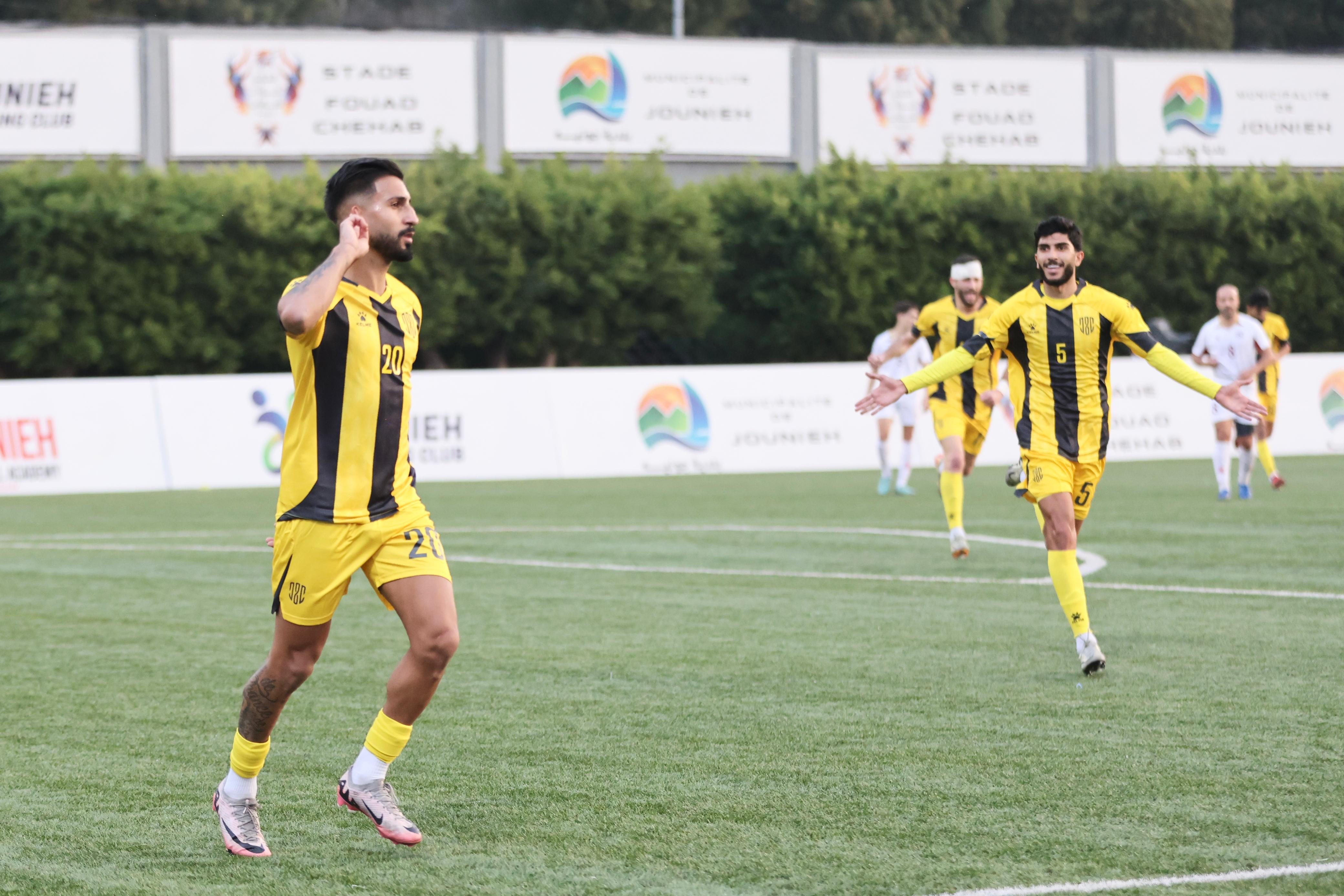 بالصور:فوز العهد على النجمة في استئناف الدوري اللبناني