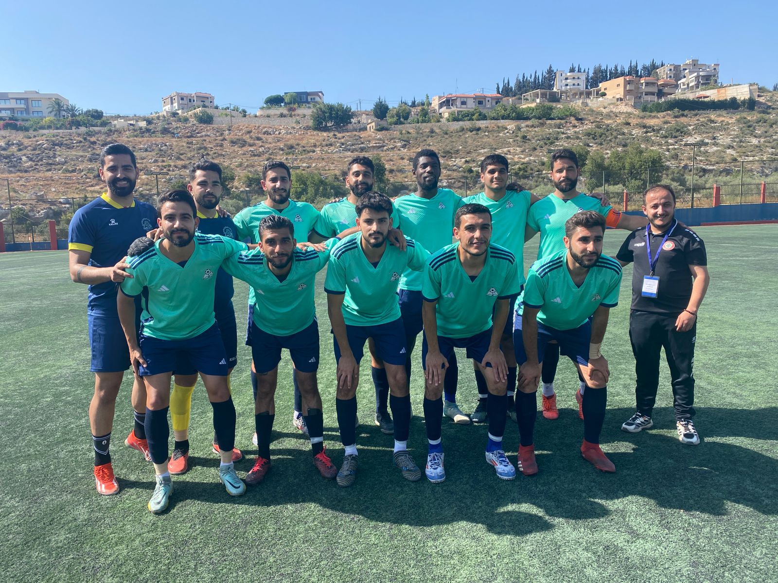 مبروك  لنادي جويا الرياضي اداره ،جهاز فني،لاعبين وجمهور صعودهم لدوري الاضواء اللبناني.