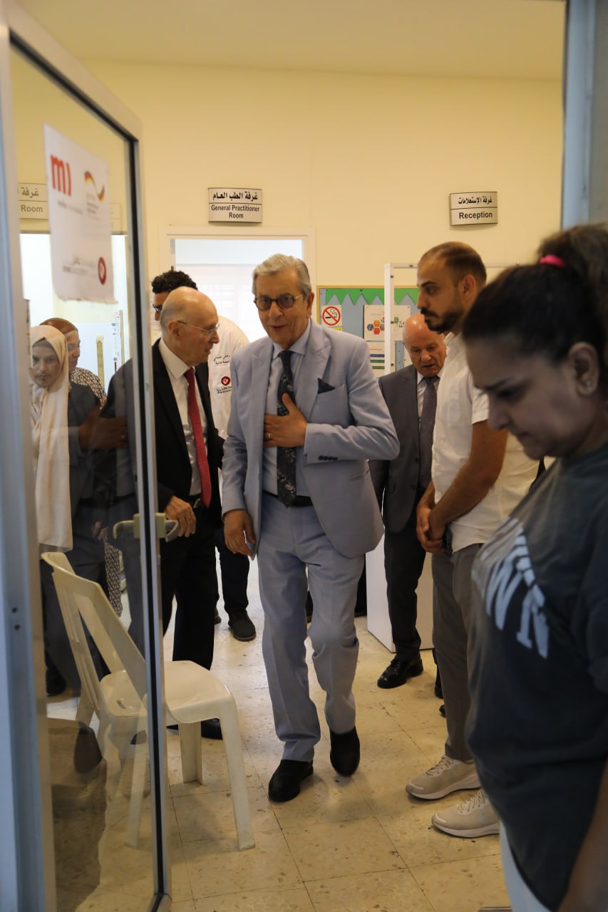 عامل تستقبل رمزاً من رموز الفكر والنضال الجزائري: الدكتور كمال بوشامة سفير الجزائر 