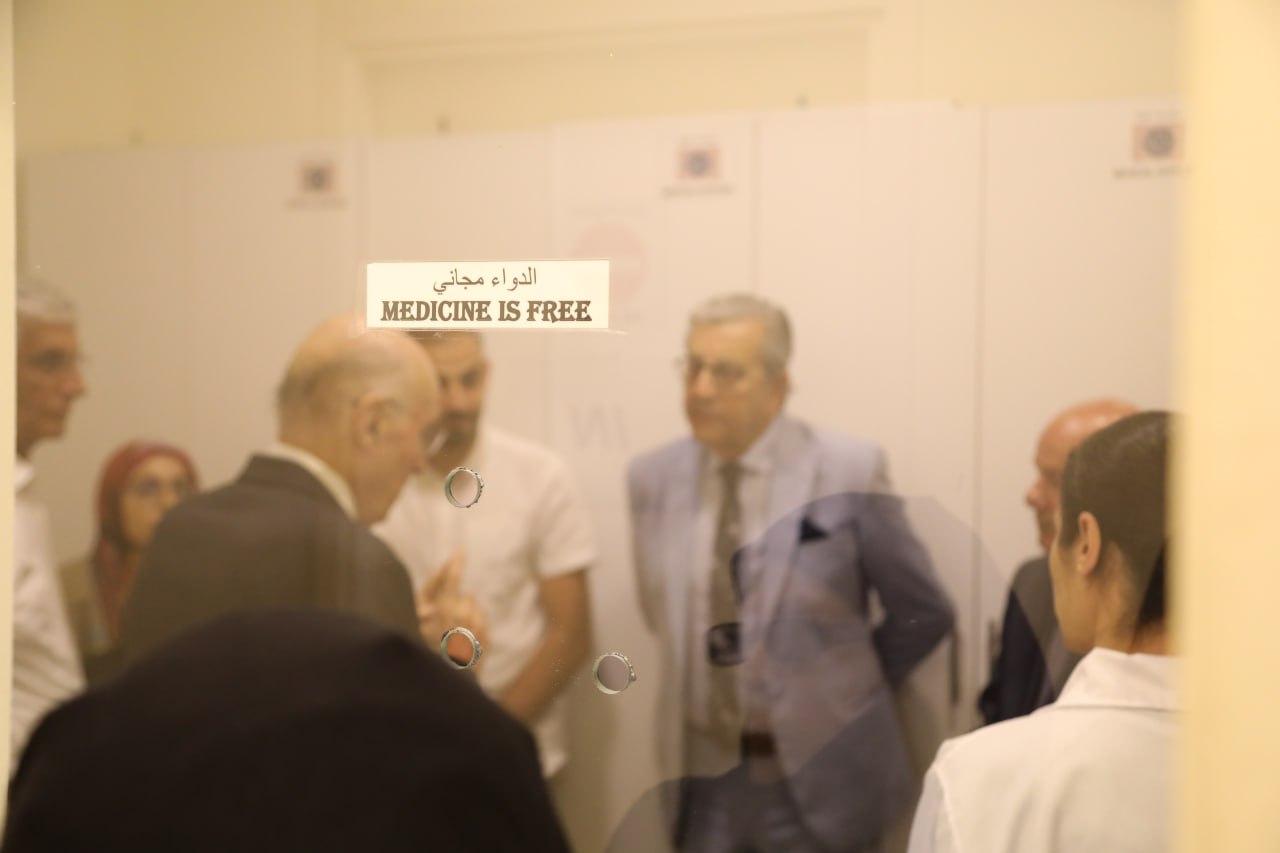 عامل تستقبل رمزاً من رموز الفكر والنضال الجزائري: الدكتور كمال بوشامة سفير الجزائر 