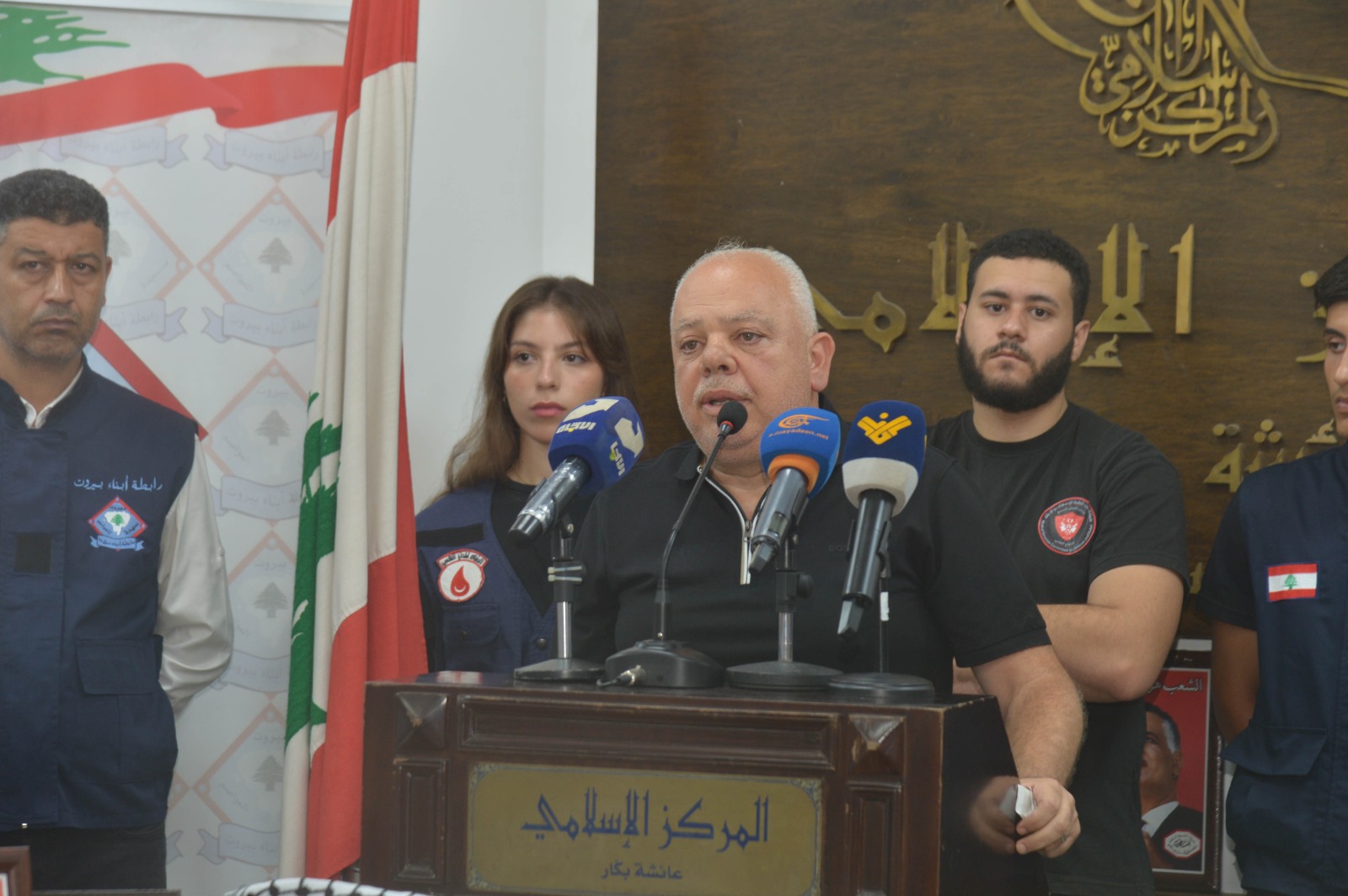 بيروت إحتفلت بذكرى 23 يوليو وتكريم المناضل العربي الناصري البيروتي منير كنيعو رئيس الدفاع المدني الشعبي.