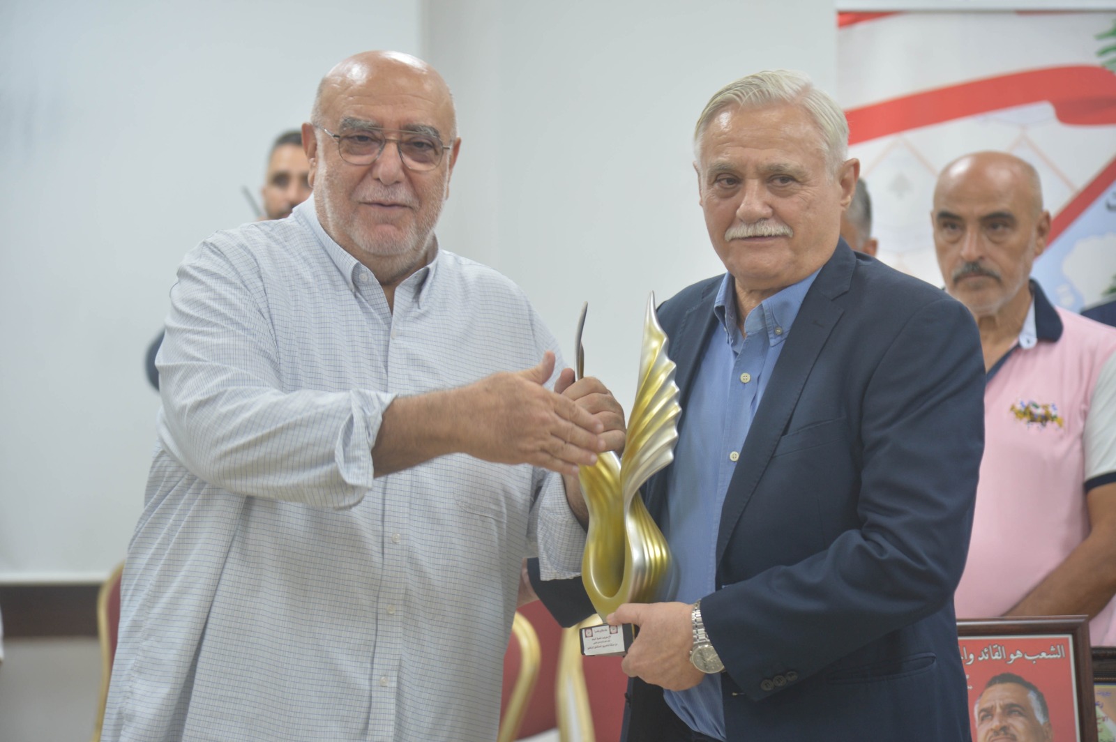 بيروت إحتفلت بذكرى 23 يوليو وتكريم المناضل العربي الناصري البيروتي منير كنيعو رئيس الدفاع المدني الشعبي.