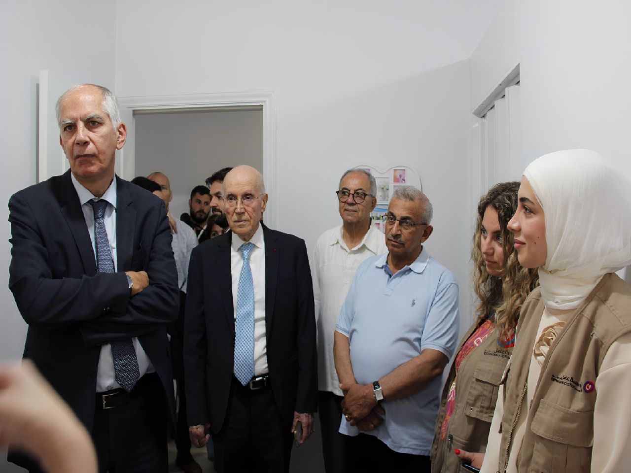 سفير فرنسا زار المركز الجديد لمؤسسة عامل الدولية في صيدا