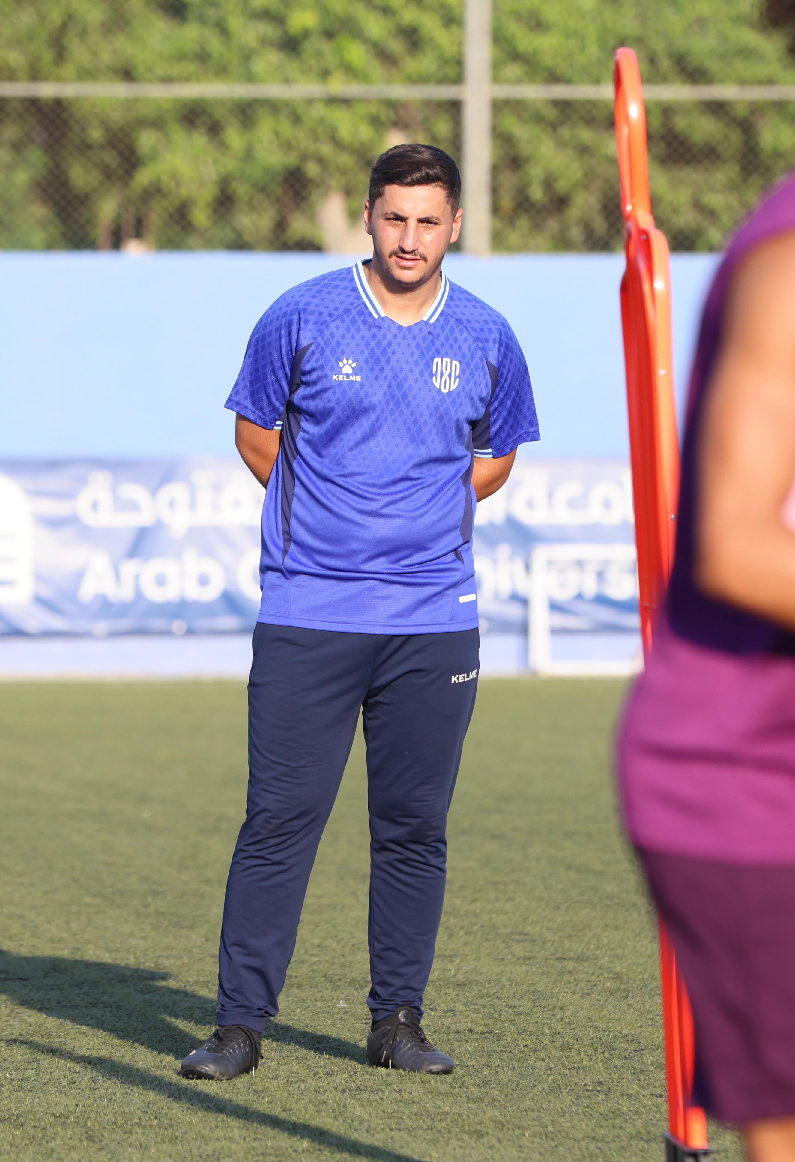 الأصفر يواصل العمل استعدادًا للموسم الكروي الجديد، بغياب اللاعبين 