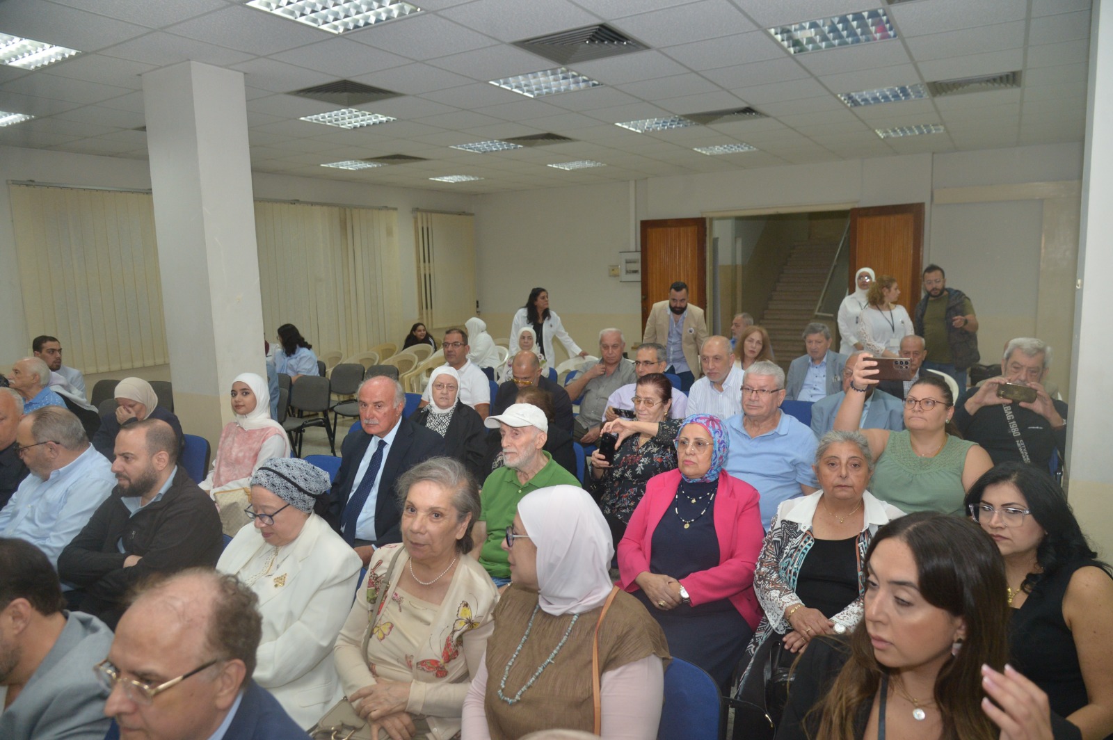 هيئة الإغاثة البيروتية الإنسانية ملتزمون بخدمتكم