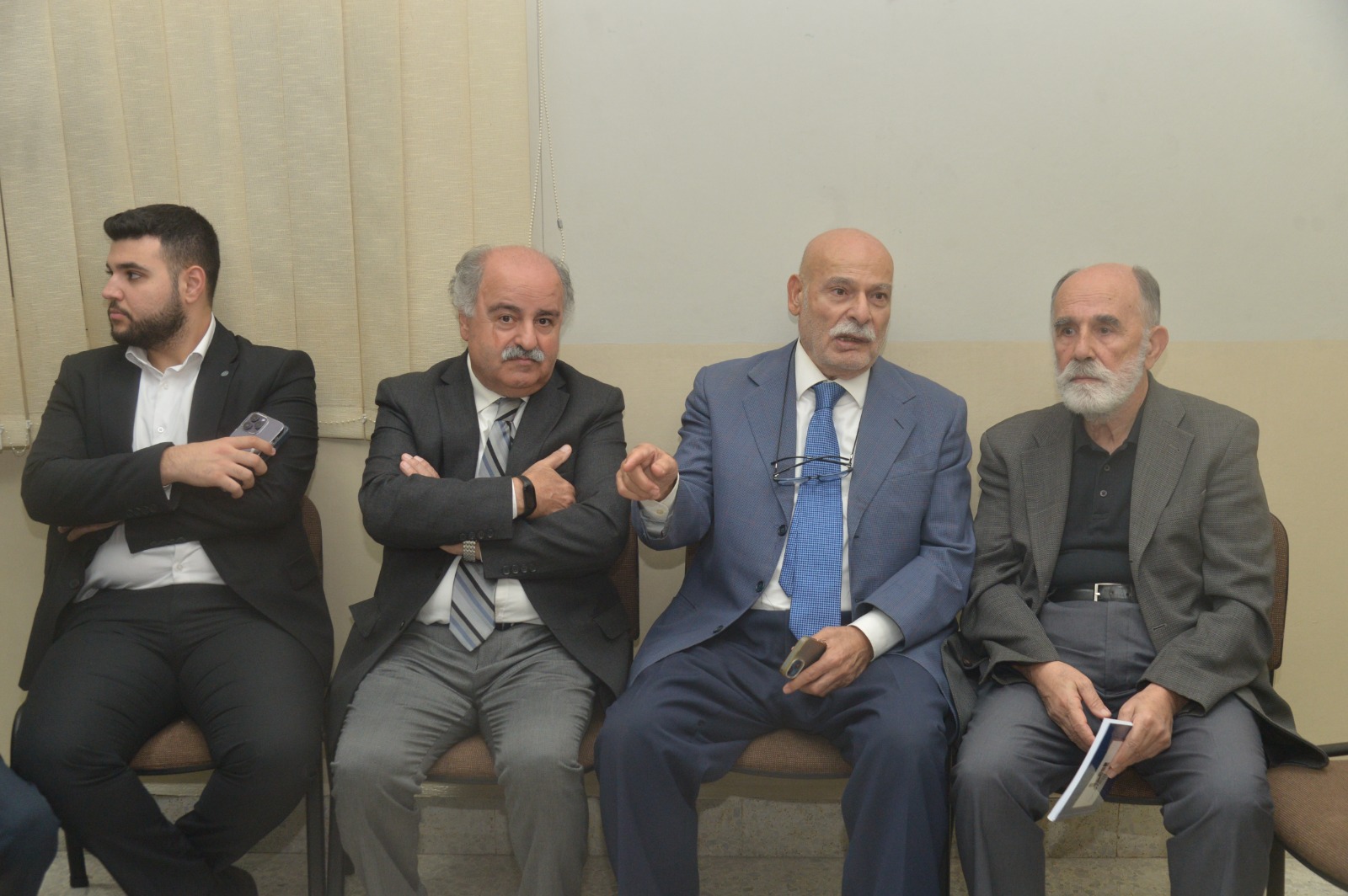 هيئة الإغاثة البيروتية الإنسانية ملتزمون بخدمتكم