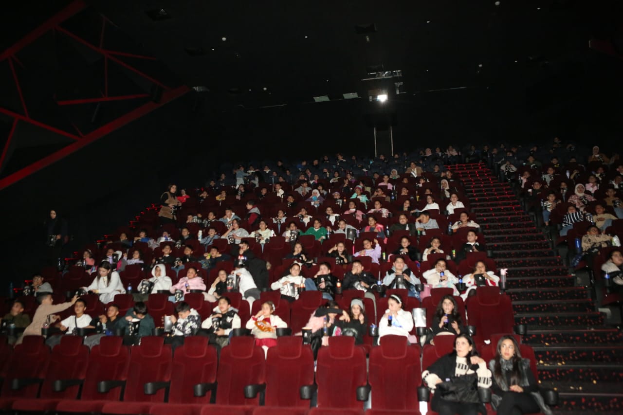 بمناسبة الأعياد ..  ABC Grand Cinema Verdun تفتح أبوابها لطلاب وطالبات ثانوية برجا الدولية .. 