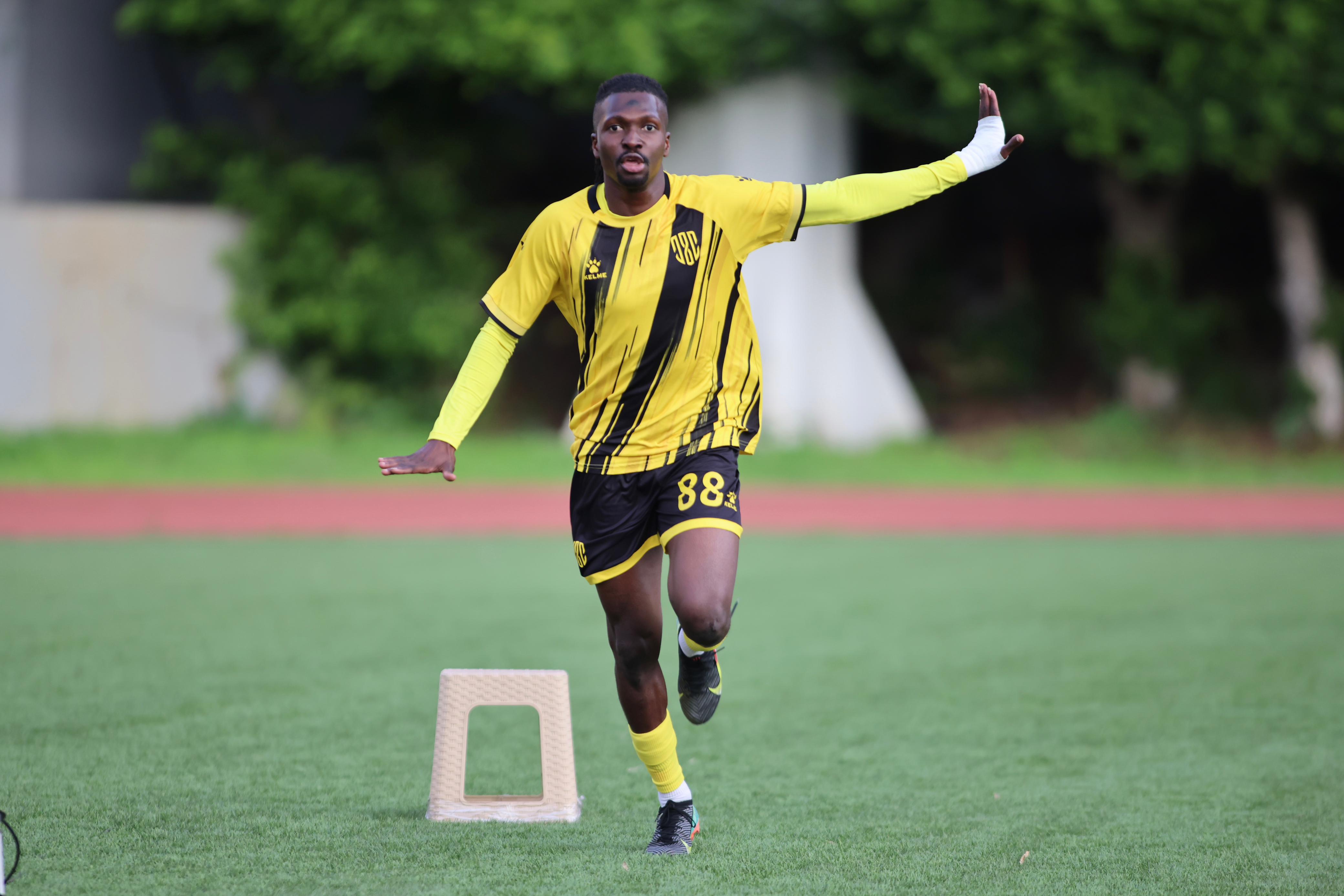 فوز العهد على البرج 4-1، في الجولة الحادية عشرة من الدوري اللبناني على ملعب الصفاء.