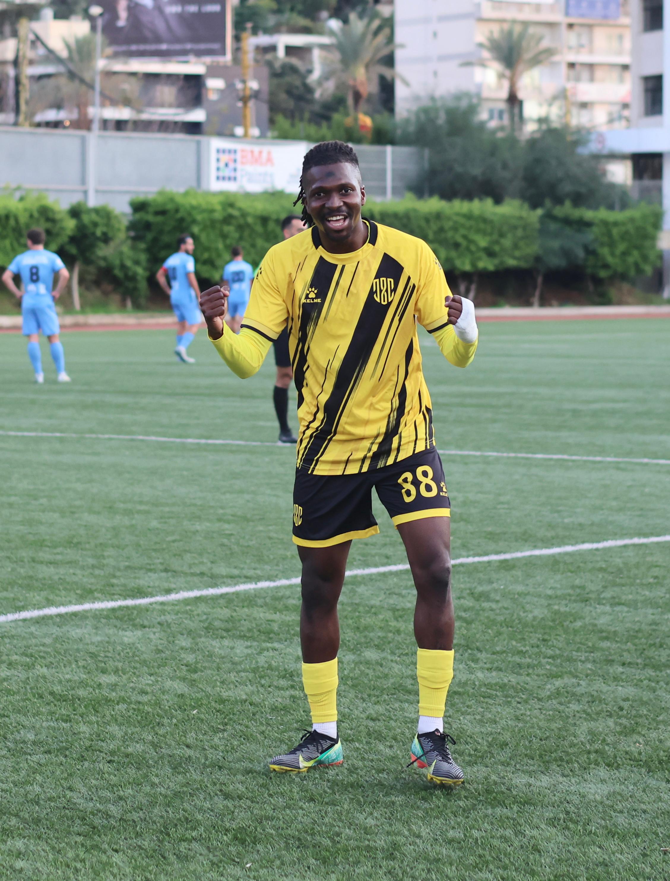 فوز العهد على البرج 4-1، في الجولة الحادية عشرة من الدوري اللبناني على ملعب الصفاء.