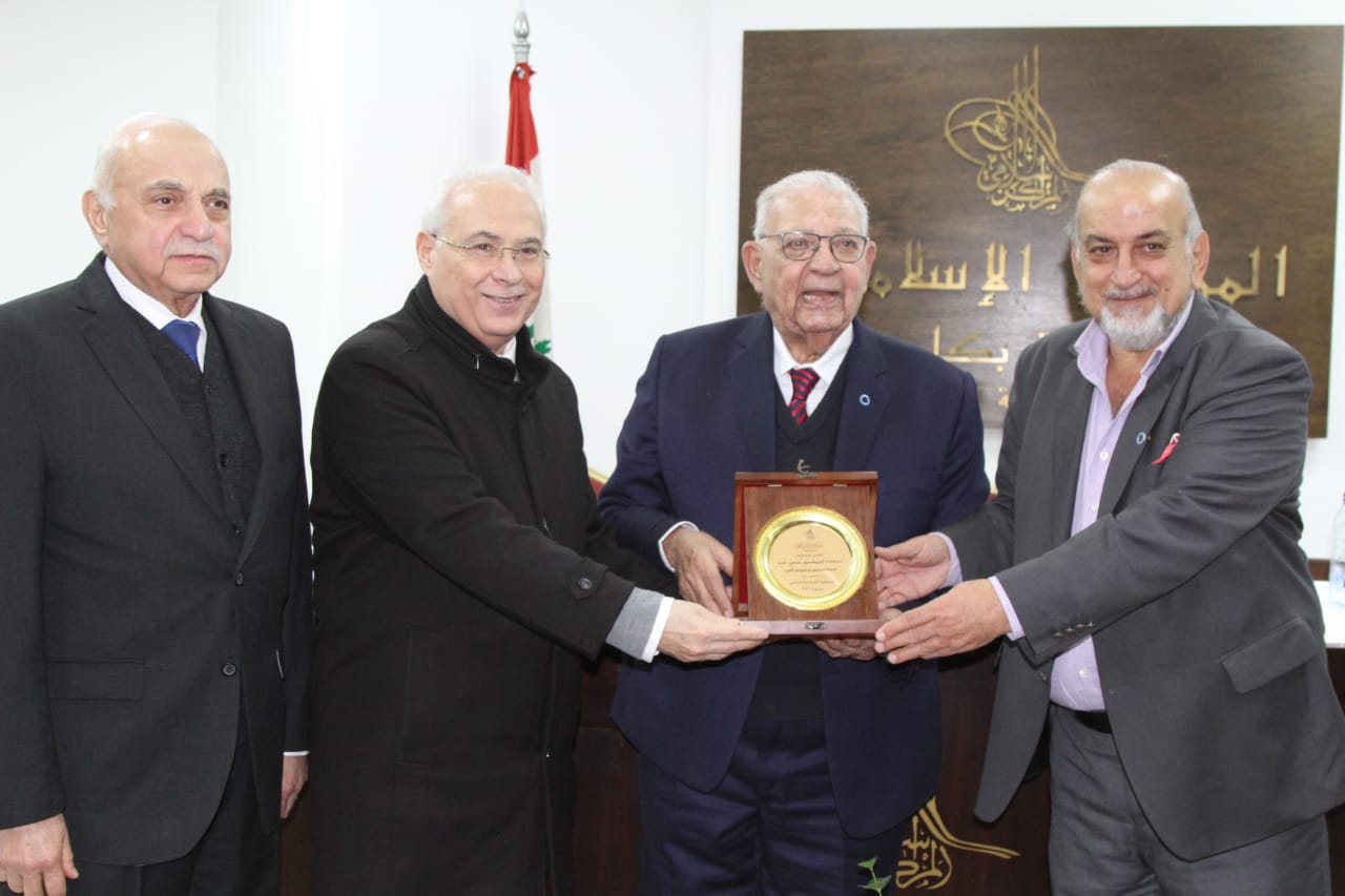 ندوة توعوية في المركز الإسلامي – عائشة بكّار