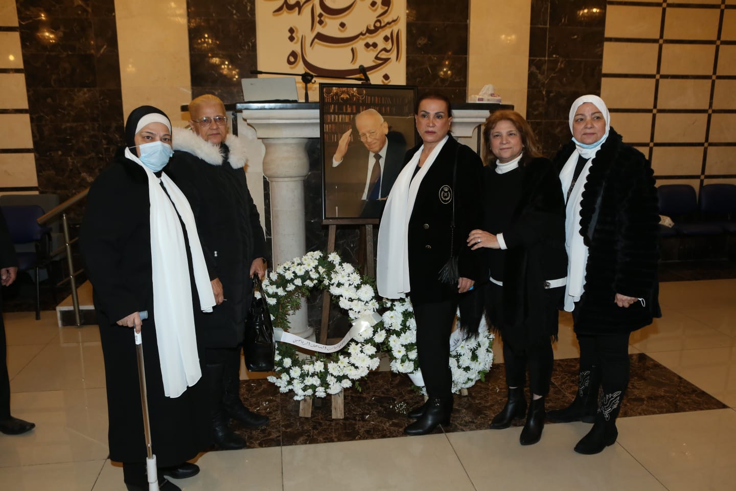 بالصور:وفود معزّية بكاتب العدل أمين سر نادي شباب الساحل الأستاذ جلال علامة ...