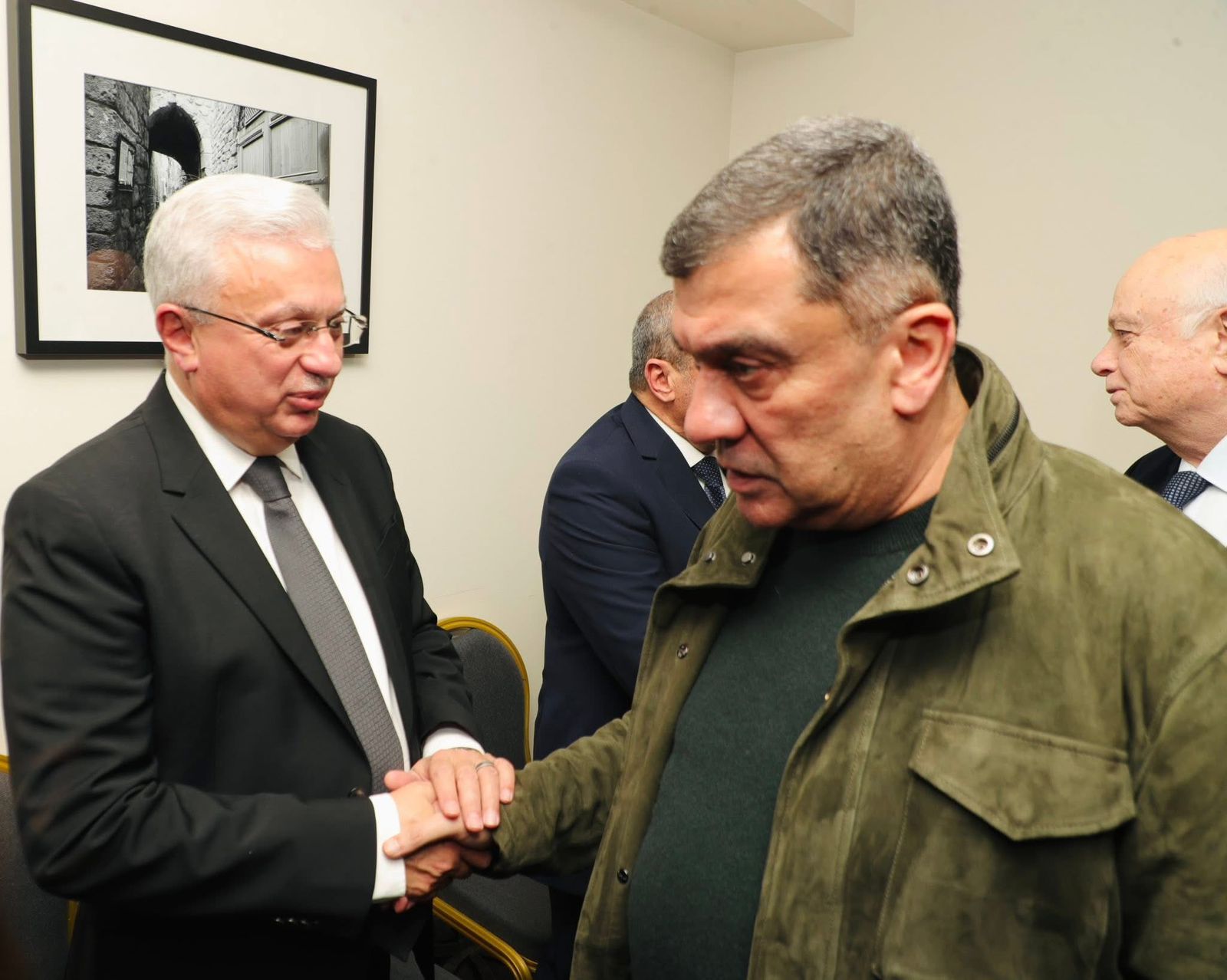 تقبّل العزاء بوفاة الحاجة ليلى عبد الرحمن الضاني في فندق راديسون بلو بحضور رسمي وفعاليات