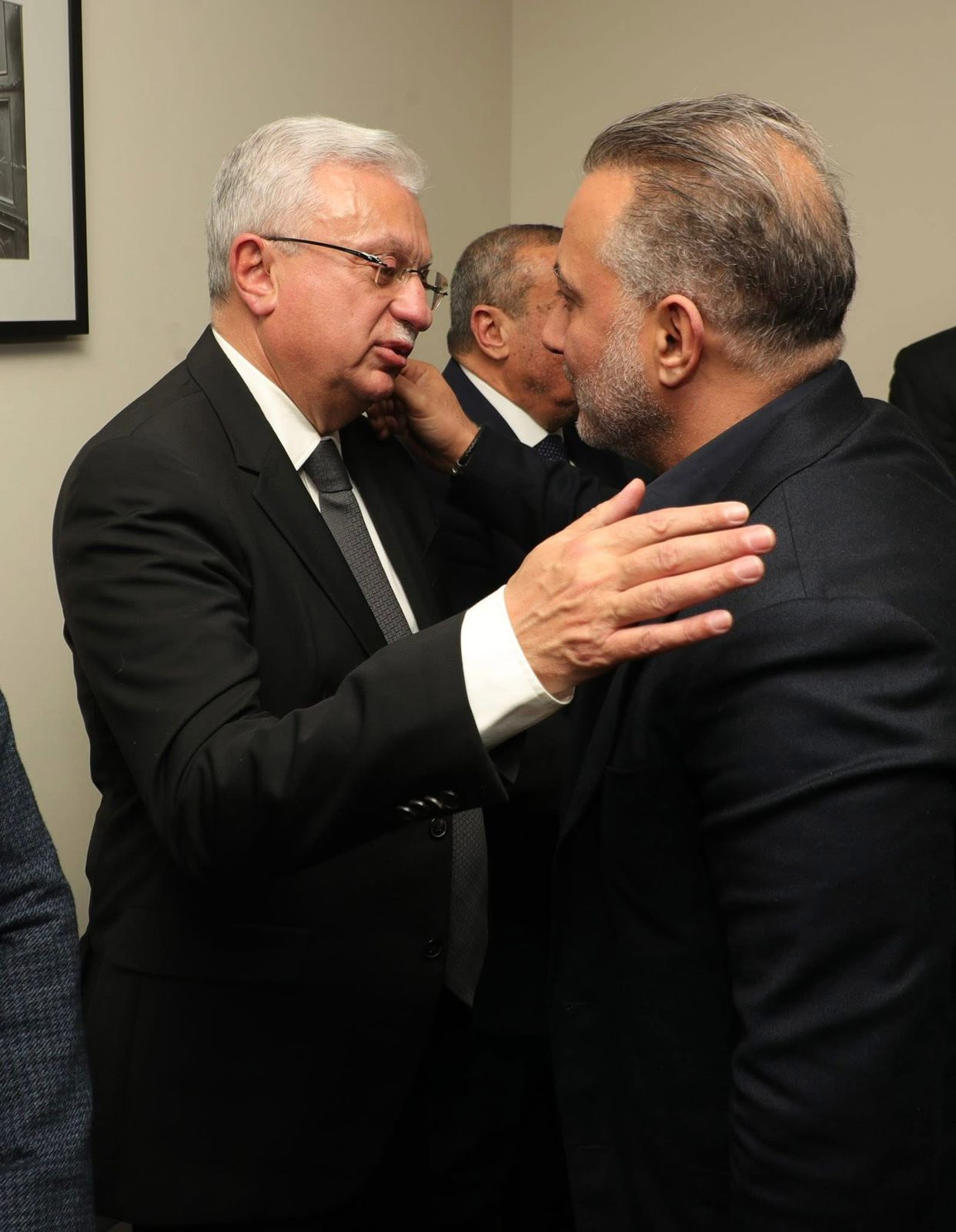 تقبّل العزاء بوفاة الحاجة ليلى عبد الرحمن الضاني في فندق راديسون بلو بحضور رسمي وفعاليات