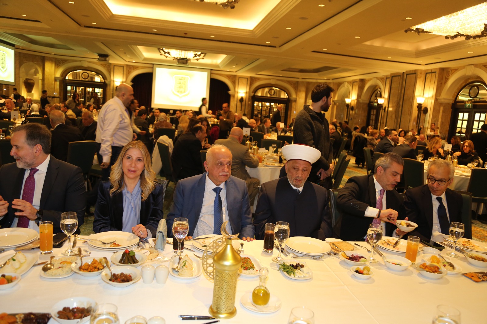 دريان خلال افطار اتحاد العائلات البيروتية: