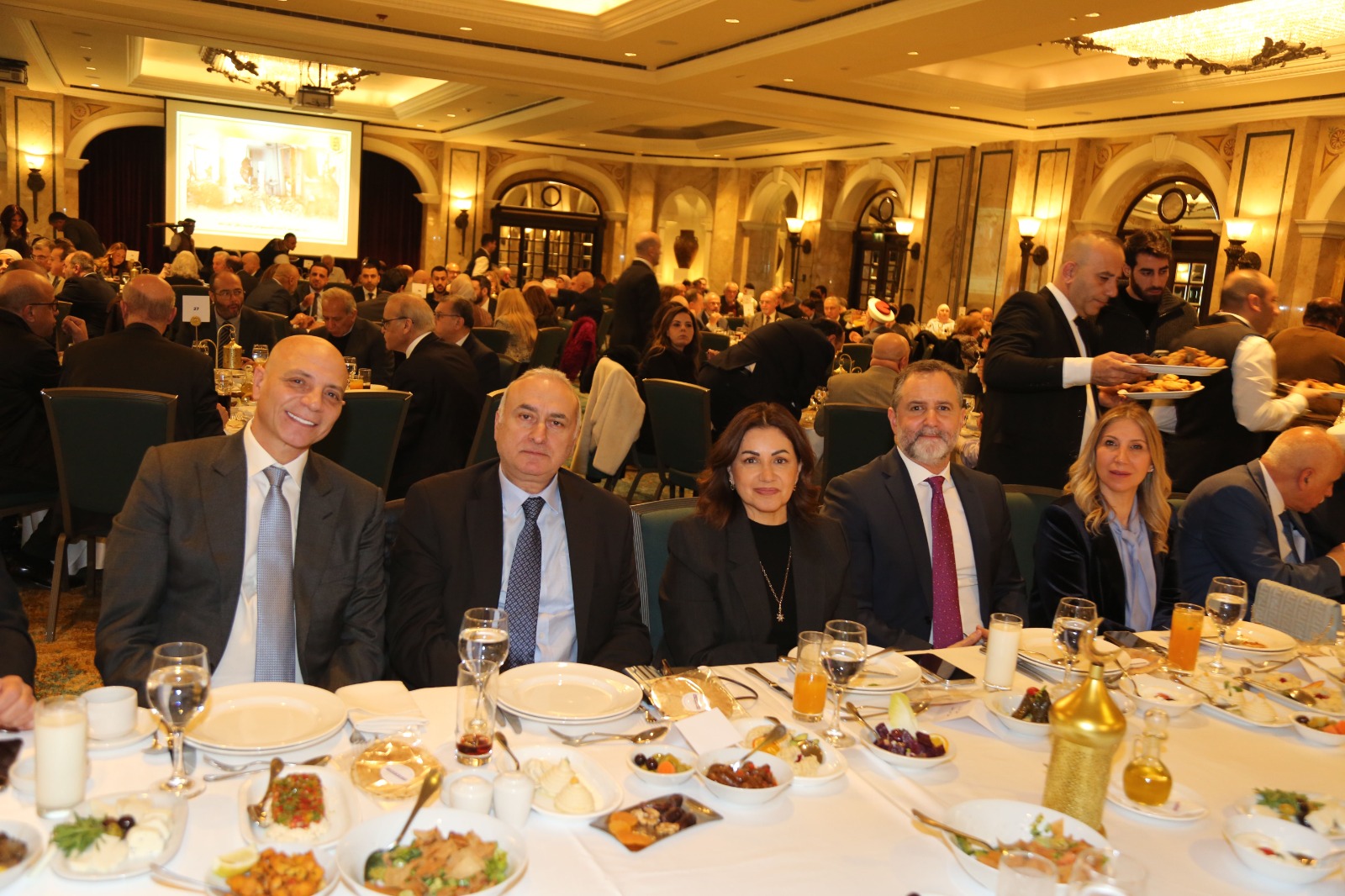 دريان خلال افطار اتحاد العائلات البيروتية: