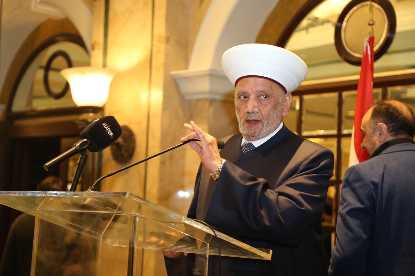 دريان خلال افطار اتحاد العائلات البيروتية: