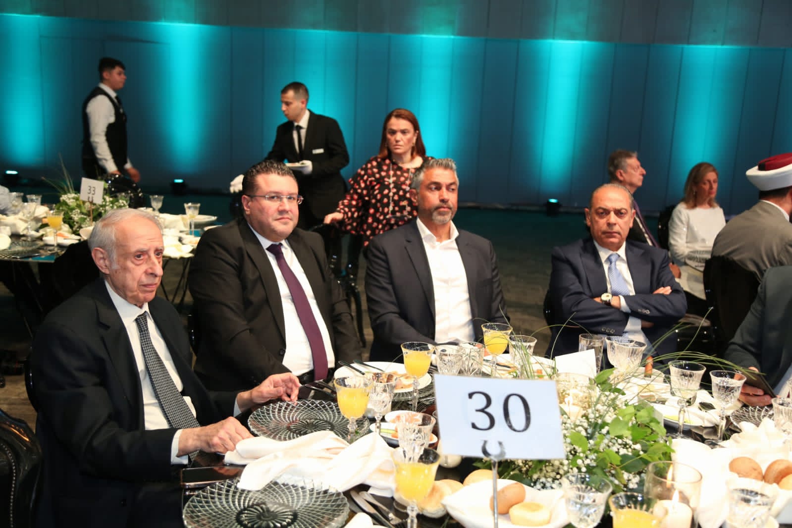 .بالصور،:جمعية المقاصد الخيرية الإسلامية في بيروت تكرّم رئيسها السابق فيصل سنو برعاية وحضور نواف سلام وحشد رسمي واجتماعي كبير