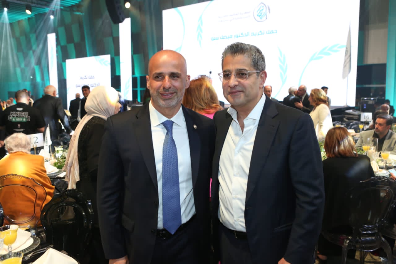 برعاية نواف سلام وحضور عبد اللطيف دريان… تكريم حاشد للدكتور فيصل سنّو ومنحه وسام الأرز الوطني