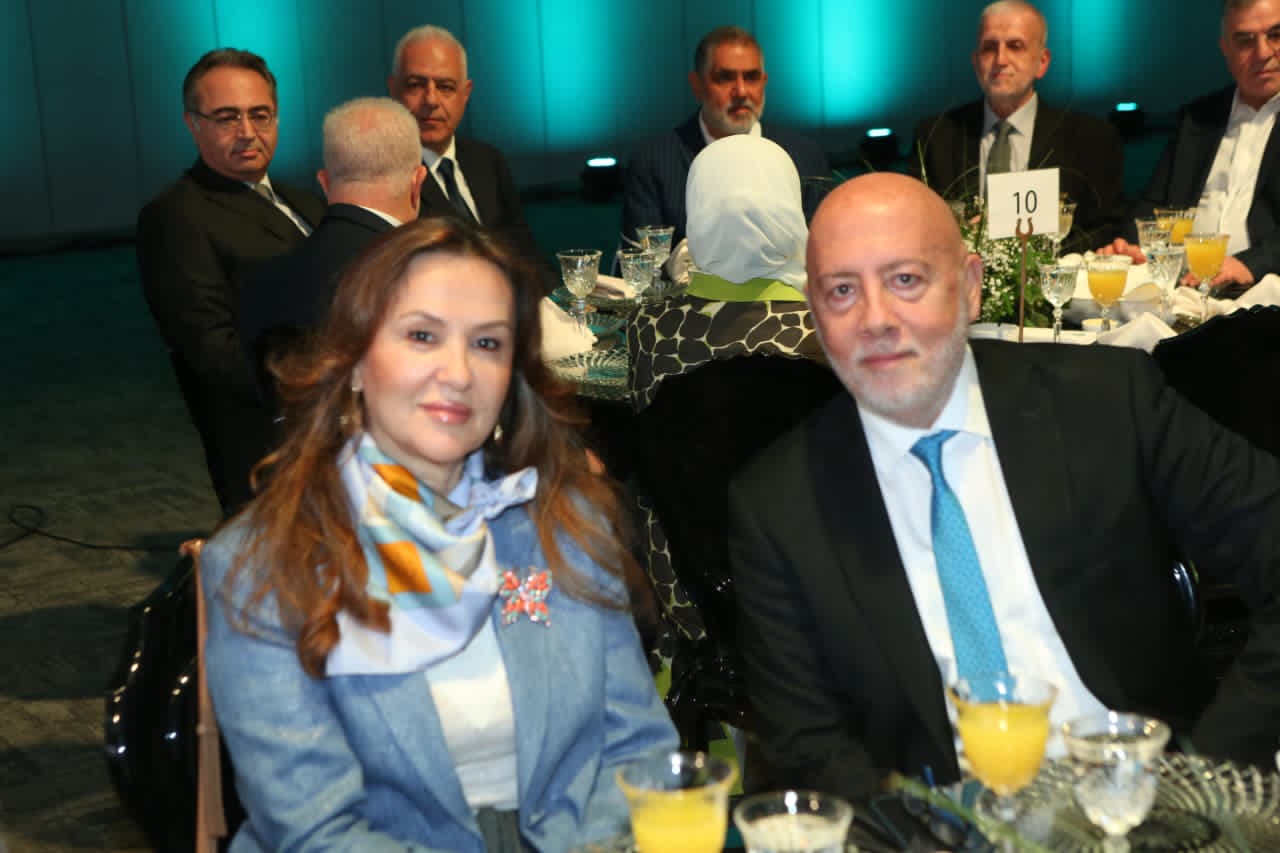 برعاية نواف سلام وحضور عبد اللطيف دريان… تكريم حاشد للدكتور فيصل سنّو ومنحه وسام الأرز الوطني