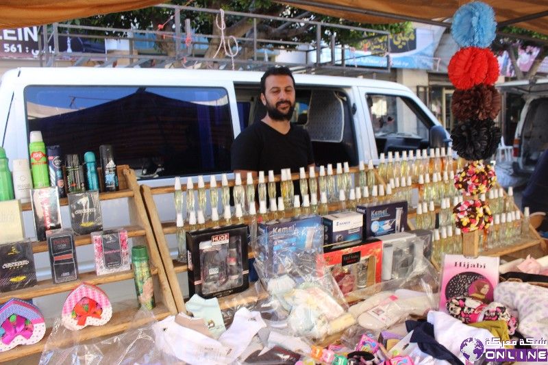 تصوير:فوزي سليمان لقطات مصورة من اجواء سوق الثلاثاءالشعبي في بلدة معركة :: ارشيفية-