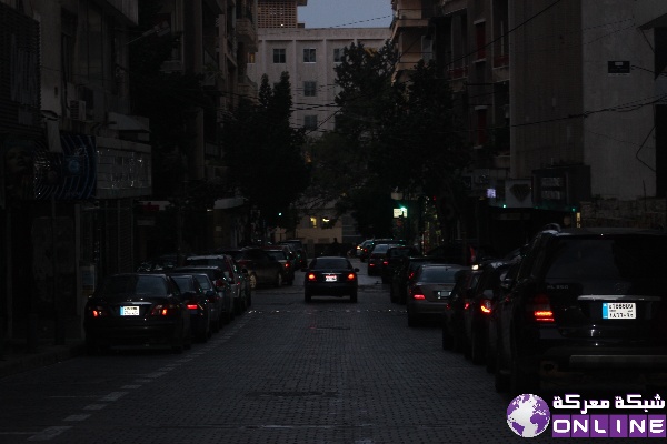 بالصور / شارع الحمراء هو أحد الشوارع الرئسية في عاصمة لبنان بيروت .