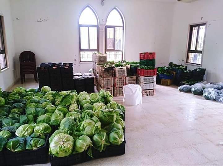 تكافل: توزيع مساعدات غذائية (خضار ودجاج) على أكثر من 300 عائلة محتاجة في بلدة معركة