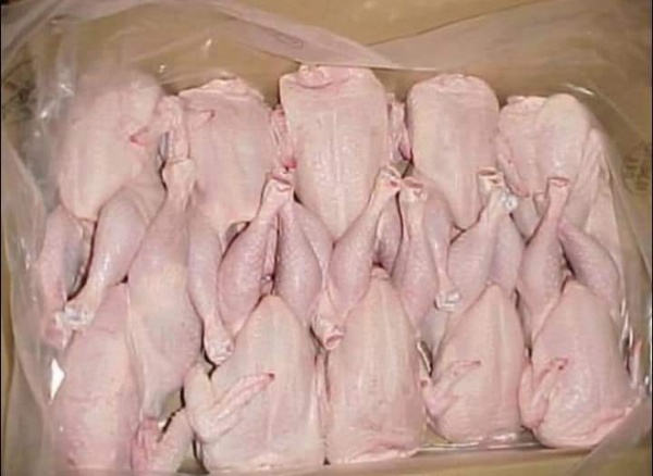 توزيع دفعة ثالثة من الحصص الغذائية (دجاج و بطاطا) لمجموعة جديدة من عائلات البلدة/موقع معركة آونلاين