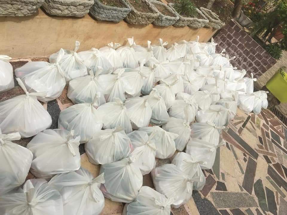 توزيع 100 وجبة غذائية على الفقراء والمحتاجين في بلدة معركة من قبل جمعية تكافل