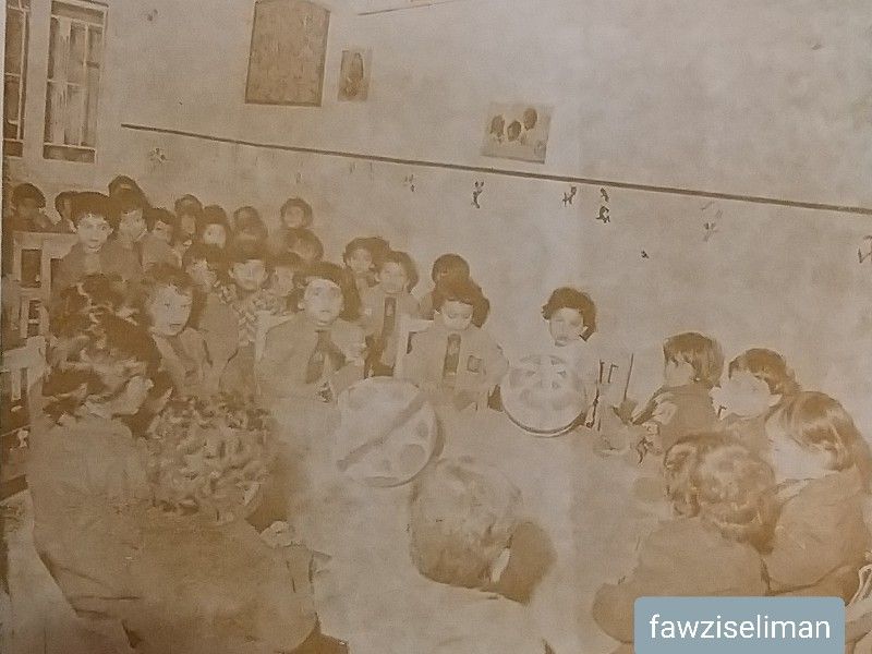 صورة نادرة لتلاميذ ثانوية الاخت فروسين الوطنية بمدينة بيروت  سنة 1947