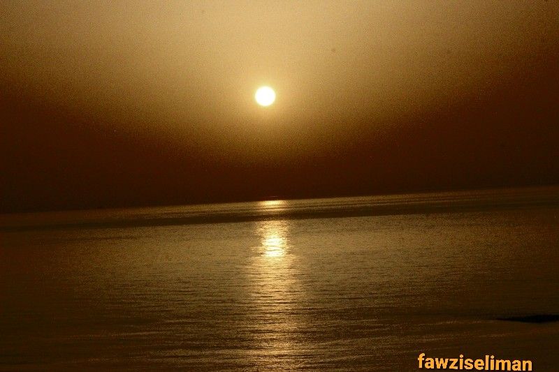 غروب الشمس من صخرة الروشة, بيروت - 
