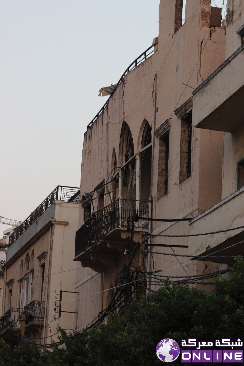 شاهد لقطات ... كيف تبدو بعض منازل بيروت من  (ا لجميزة) بعد أكثر من أسبوع على الانفجار